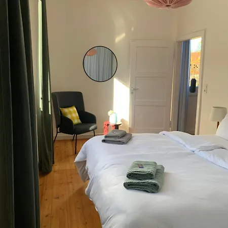 Charmante Stadtwohnung Im Textilviertel